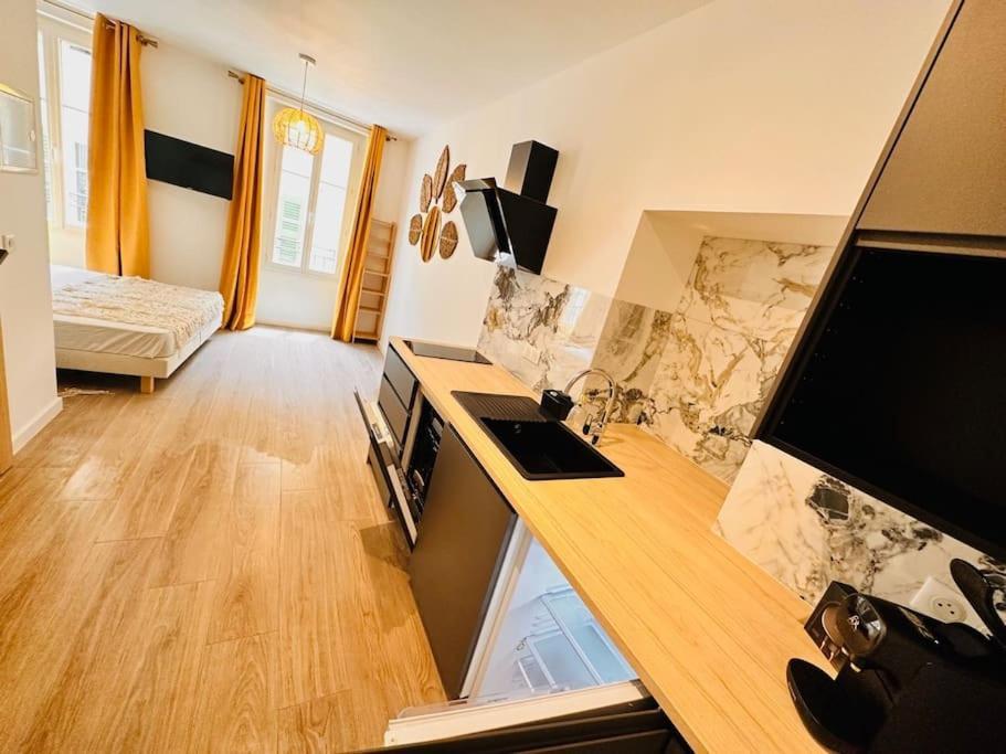 Les Appartements De Nana 4 - Studio Hypercentre, Rue Meynadier, Palais & Plage, Clim, Wifi Cannes Luaran gambar